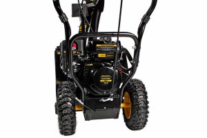 Бензиновый снегоотбрасыватель Champion ST661