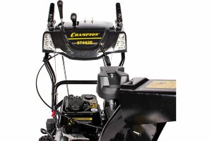Бензиновый снегоотбрасыватель Champion ST662E