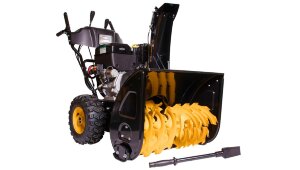 Бензиновый снегоотбрасыватель Champion ST1170BS