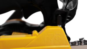 БЕНЗИНОВАЯ ЦЕПНАЯ ПИЛА CHAMPION 126T-10"