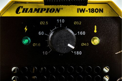 Сварочный инвертор Champion IW-180N  