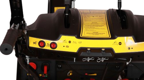 Бензиновый снегоотбрасыватель Champion ST1171E
